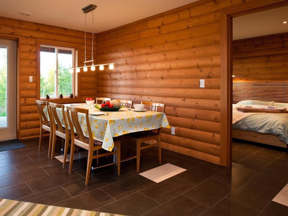 Myra Canyon Lodge Kelowna Exterior foto